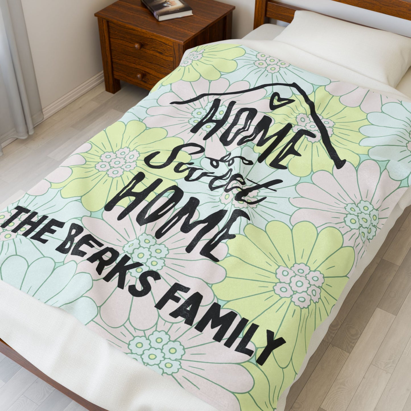 Home Sweet Home Floral Personalized Family Name, Housewarming Gift, Decor, New Home, Cozy Blanket Velveteen Plush Blanket
