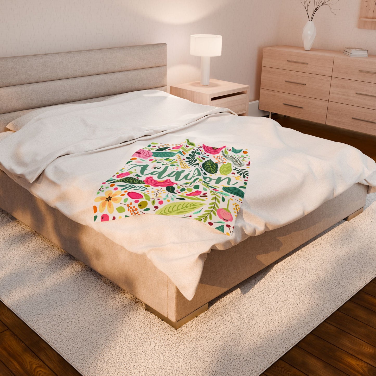 Plush Blanket, Personalized Floral Name Blanket, Custom Cozy Throw, Flower Design, Soft Blankie, Comfy Bedding
