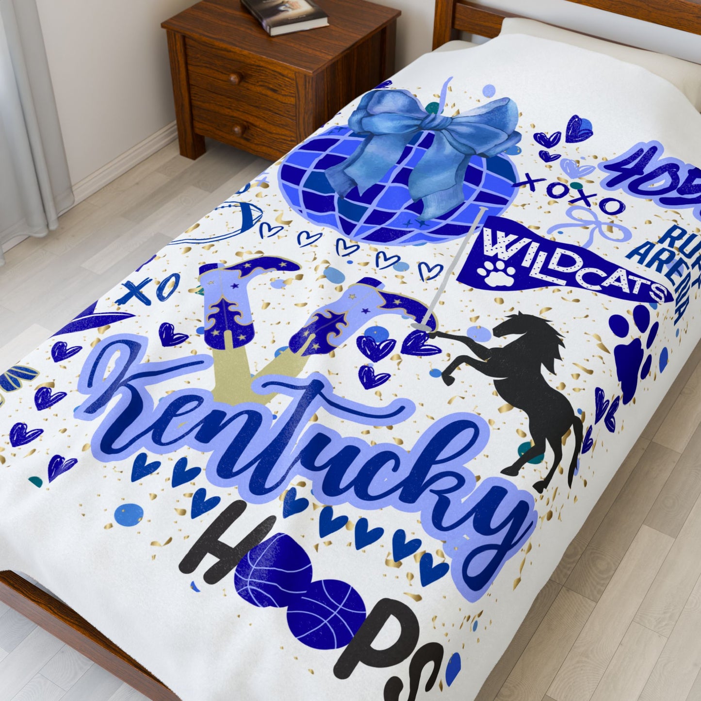 Plush Blanket for Kentucky Pride College Fans, Personalized Fleece Throw Gift, University Team Spirit Dorm Bedding, Wildcats Home Decor,