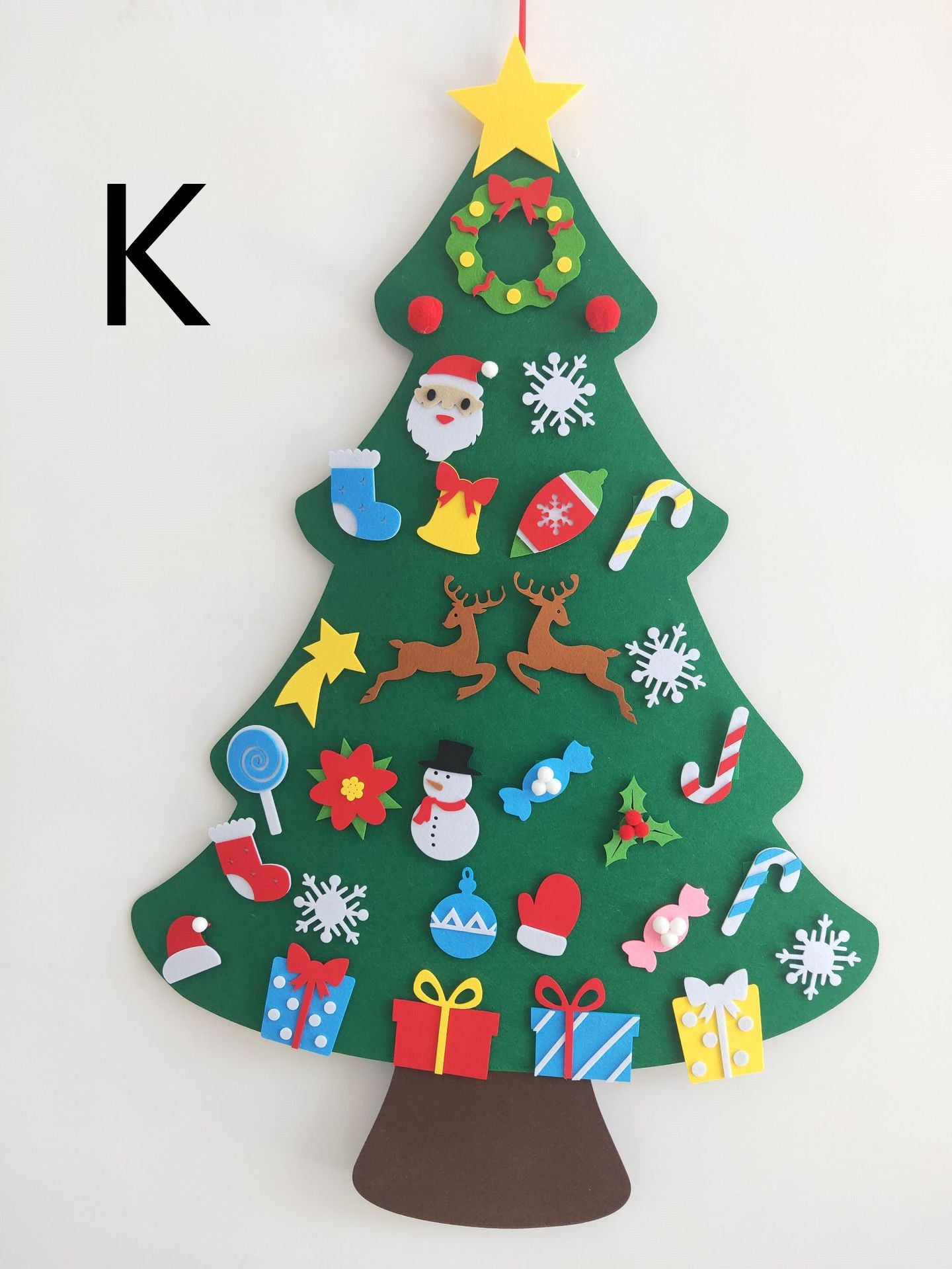 Whimsical Felt Wall Christmas Tree: Holiday Fun for Little Hands!