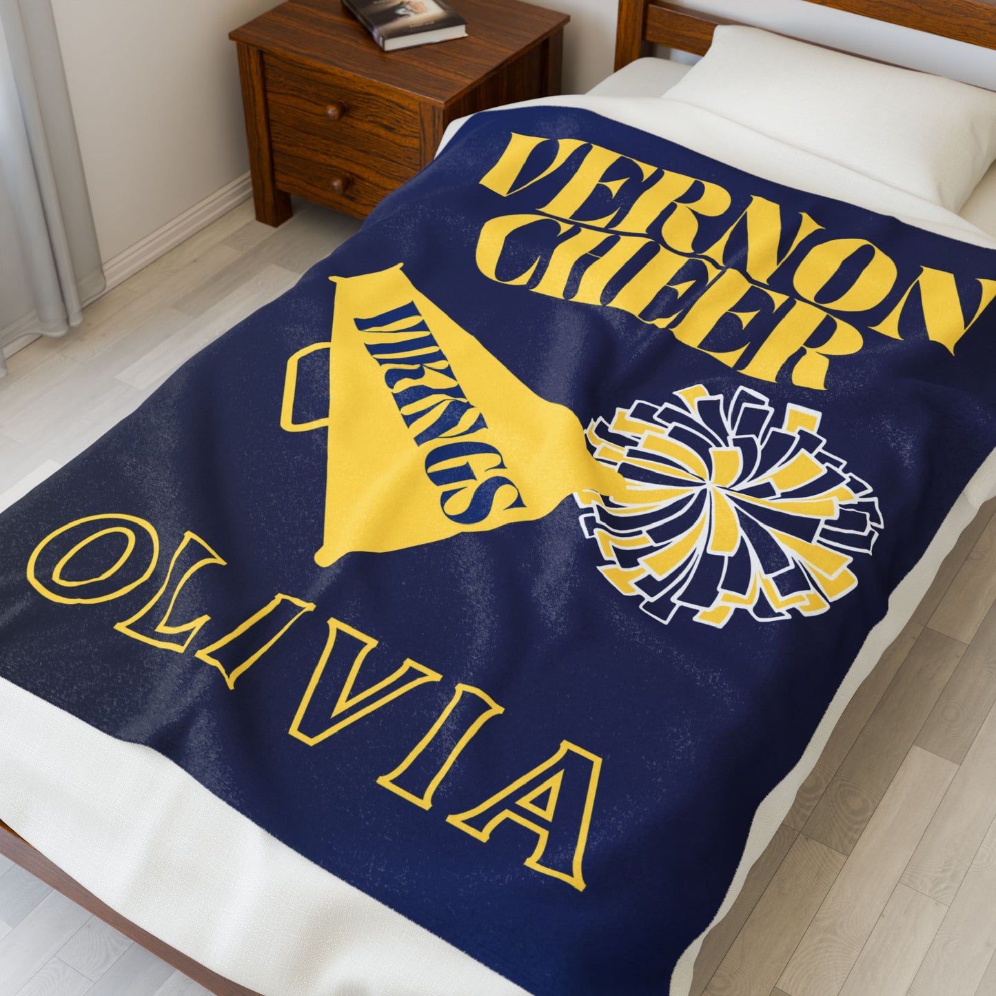 Personalized Cheer Blanket - Customized, Velveteen Plush Throw, Gift for Cheerleaders, Cozy Blanket for Cheerleader, Custom Cheerleading