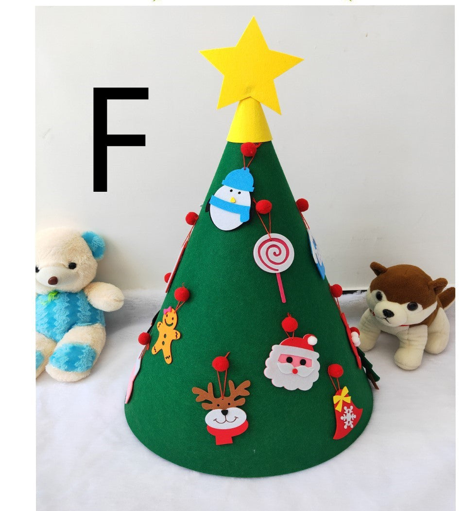 Whimsical Felt Wall Christmas Tree: Holiday Fun for Little Hands!