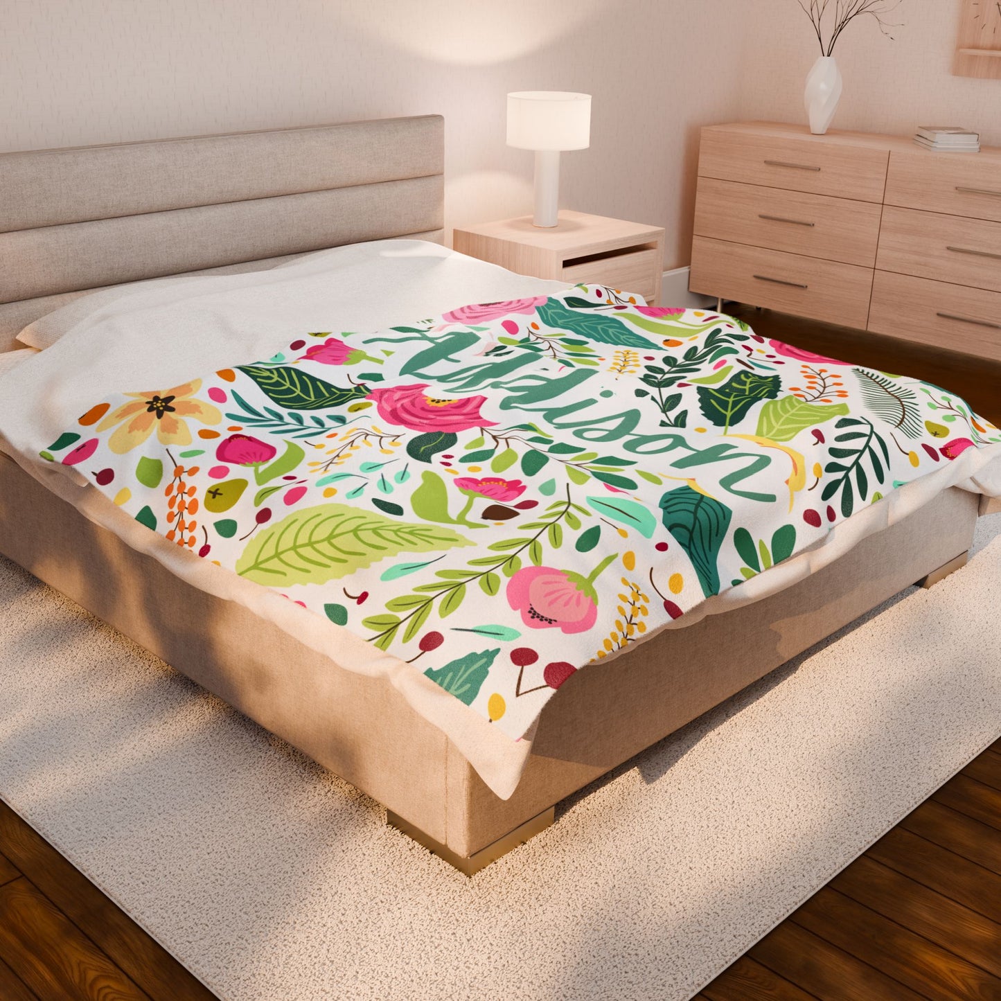 Plush Blanket, Personalized Floral Name Blanket, Custom Cozy Throw, Flower Design, Soft Blankie, Comfy Bedding
