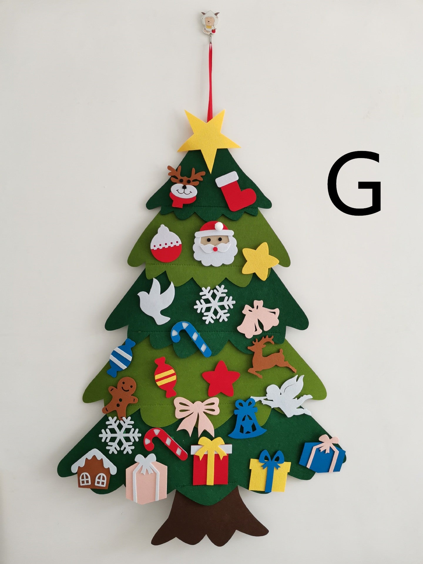 Whimsical Felt Wall Christmas Tree: Holiday Fun for Little Hands!