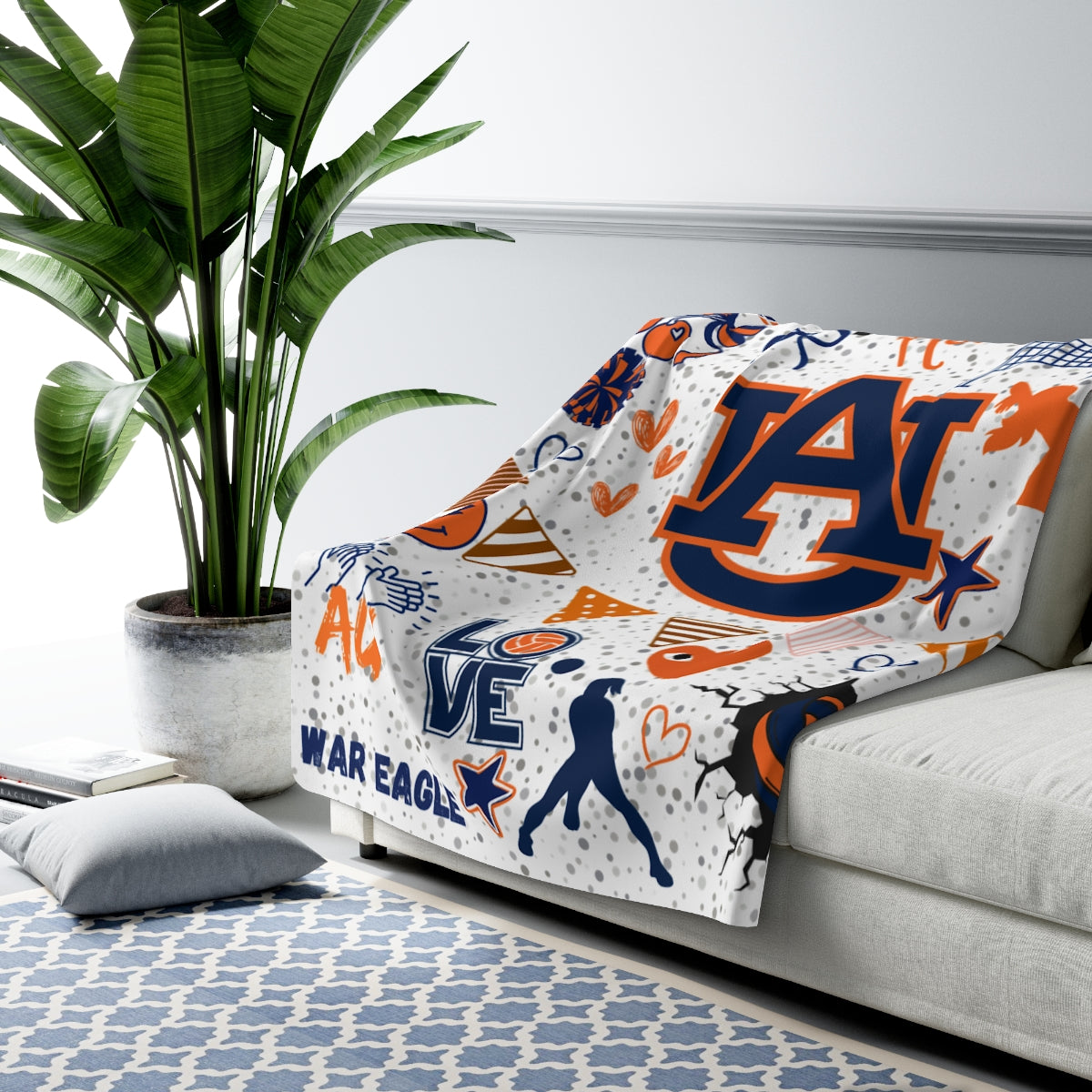 Custom College Commitment Blanket – Classic Collegiate Sherpa