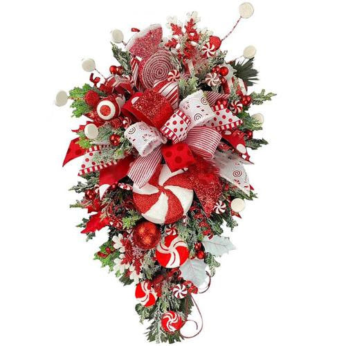 Jolly Holiday Wreaths & Wall Hangings