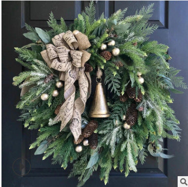 Jolly Holiday Wreaths & Wall Hangings