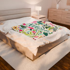 Plush Blanket, Personalized Floral Name Blanket, Custom Cozy Throw, Flower Design, Soft Blankie, Comfy Bedding
